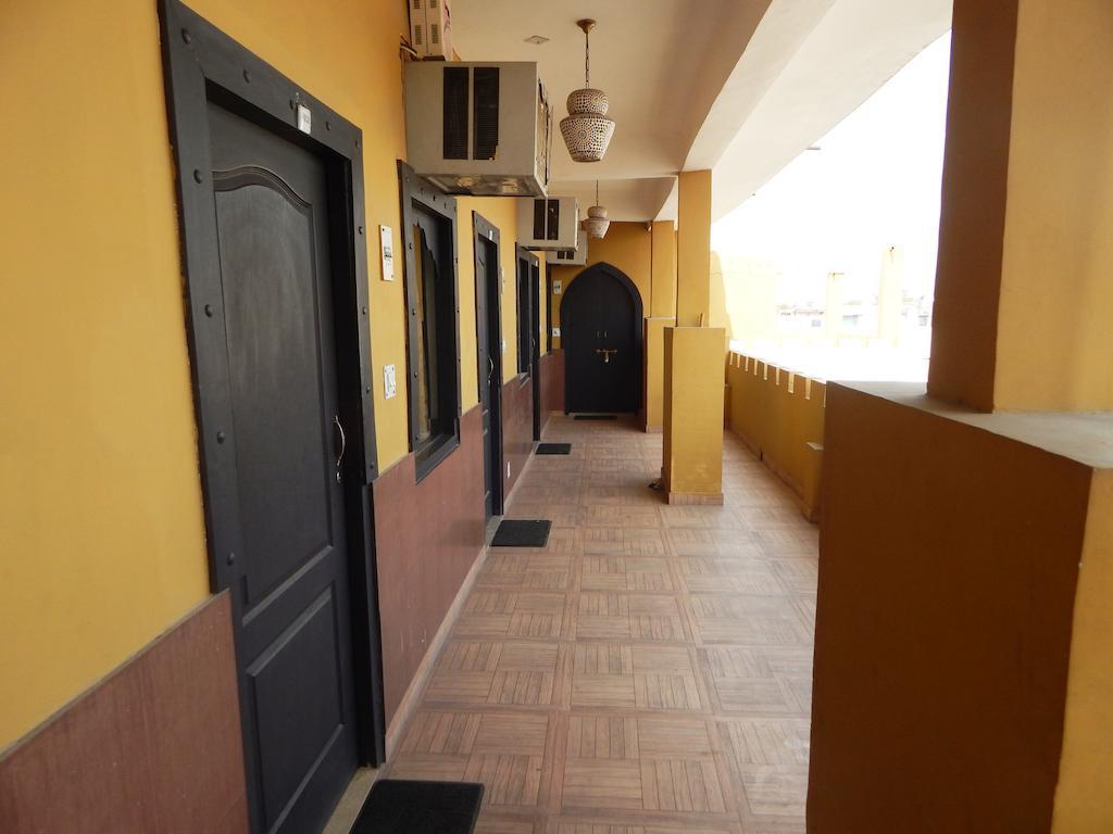 Hotel Chitra Heritage Haridwār Buitenkant foto